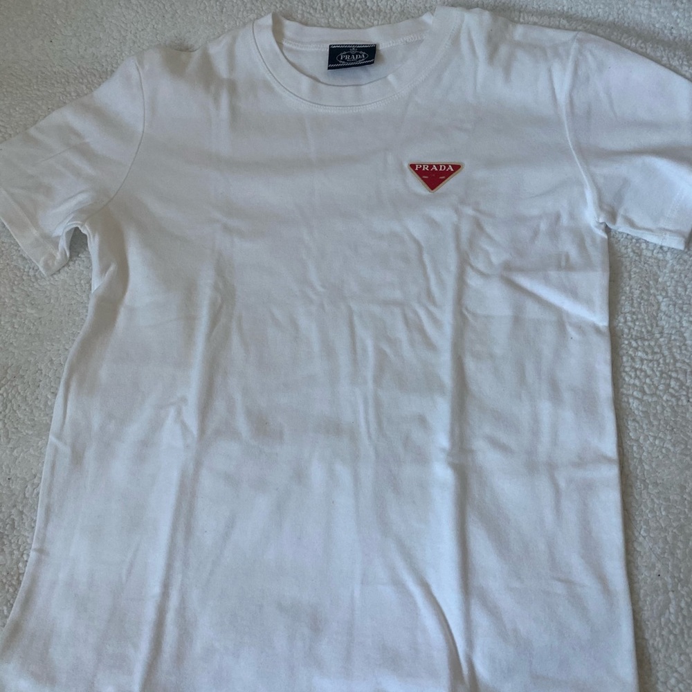 🧨SOLD🧨Prada shirt